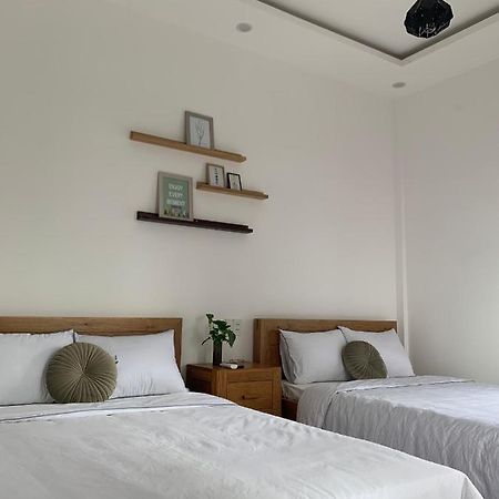 K73 De HOUSE Bed and Breakfast Da Nang Buitenkant foto